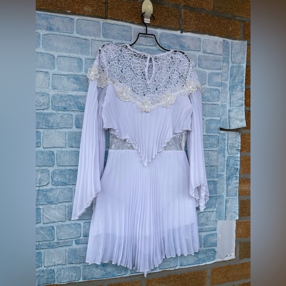 raisa vanessa trendyol white pleated lace embroidered mini dress size 36/6 - Picture 11 of 16